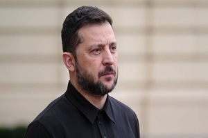 Зеленський прибув на саміт Зеленський прибув на саміт